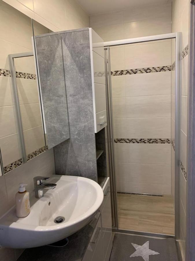 2Raum-Apartment Leznew Λειψία Εξωτερικό φωτογραφία
